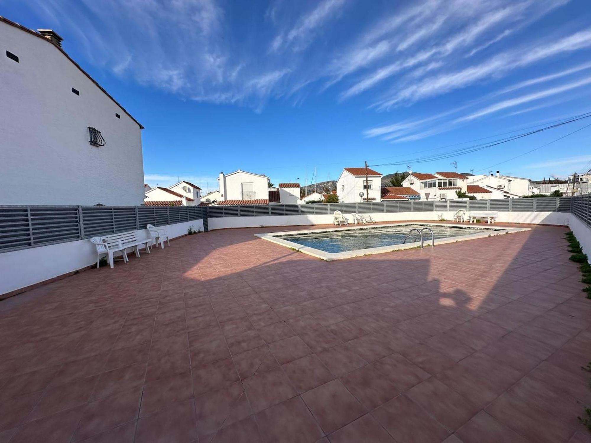 Holiday home Casa Cerca De La Playa Con Piscina Comunitaria Av-51